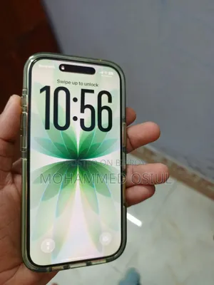 New Apple iPhone 17 256 GB Green