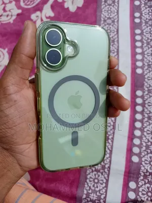 New Apple iPhone 17 256 GB Green