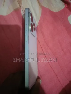 Tecno Spark 20 256 GB Silver