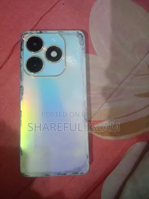 Tecno Spark 20 256 GB Silver