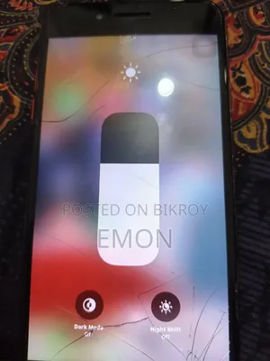অ্যাপল আইফোন ৭ প্লাস ১২৮ জিবি লাল