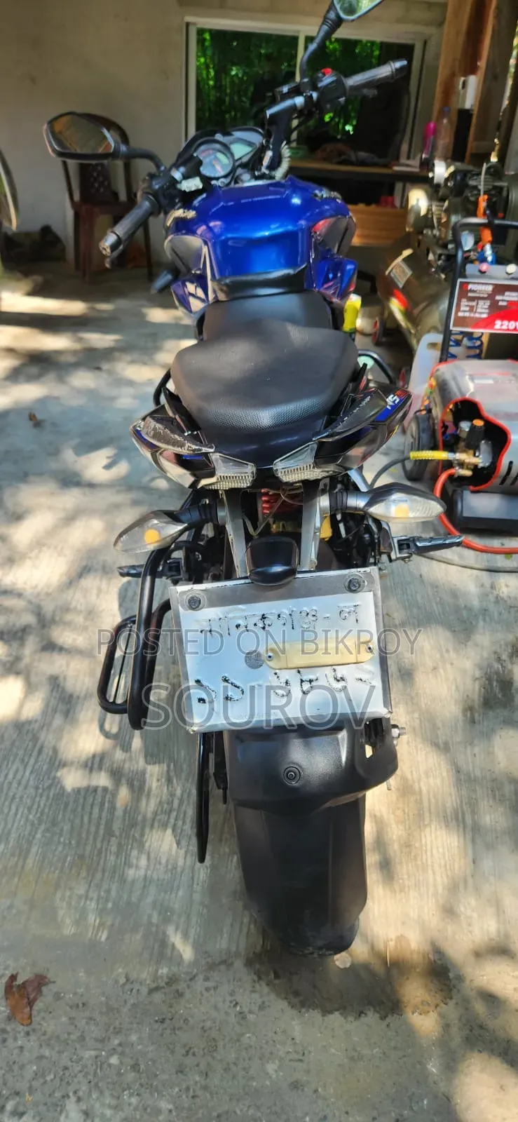 বাজাজ পালসার এনএস ১৬০ ২০২০ নীল