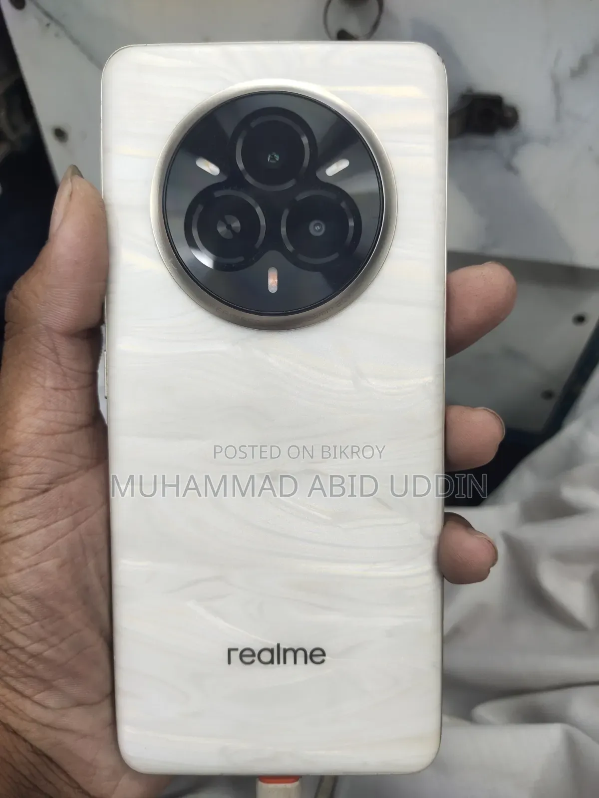 রিয়েলমি ১৪ প্রো ১২৮ জিবি হোয়াইট