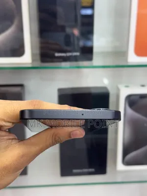 স্যামসাং গ্যালাক্সি এ১৭ ৫জি ১২৮ জিবি ব্ল্যাক