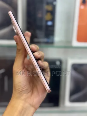Realme 128 GB Pink
