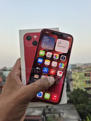 Apple iPhone 13 128 GB Red
