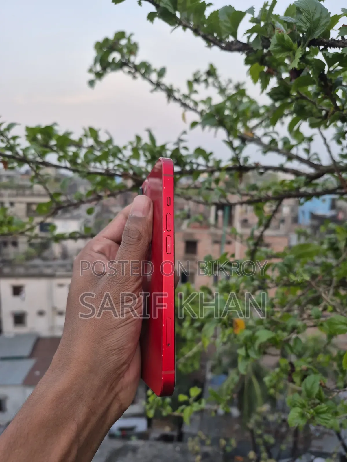 Apple iPhone 13 128 GB Red