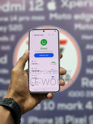 স্যামসাং গ্যালাক্সি এস২২ ৫জি ২৫৬ জিবি হোয়াইট