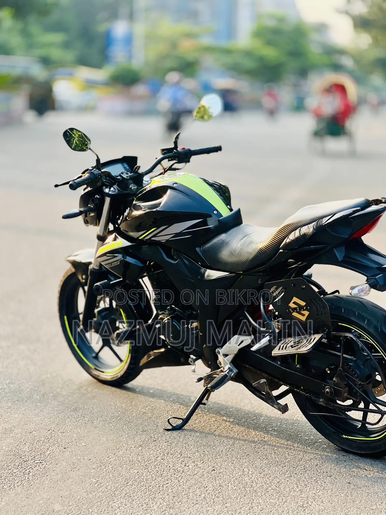 সুজুকি জিক্সার ২০১৮ কালো