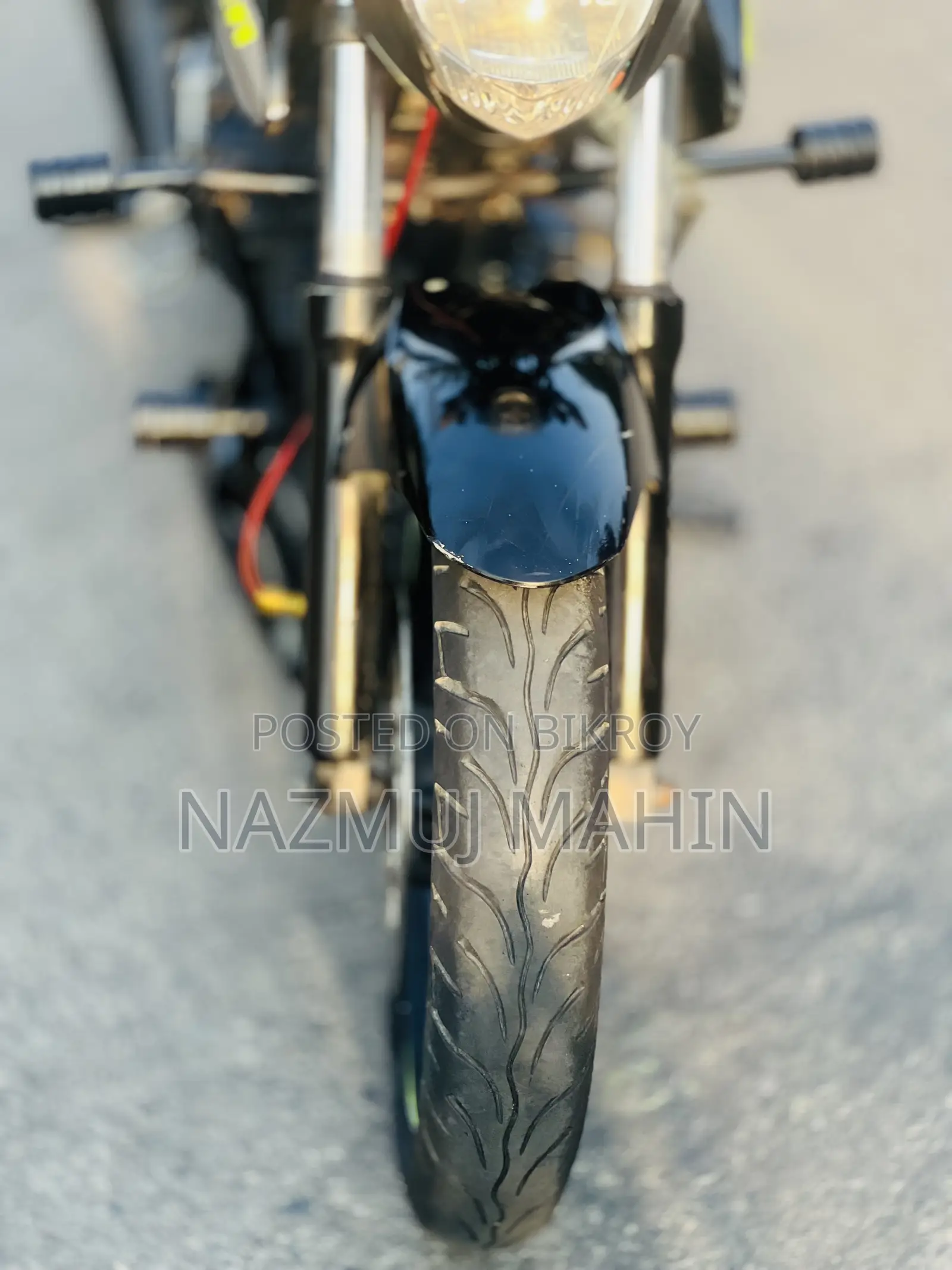 সুজুকি জিক্সার ২০১৮ কালো