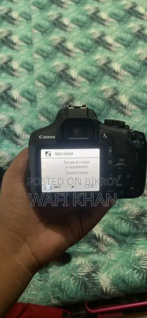 ক্যানন ইওএস ২০০০ডি