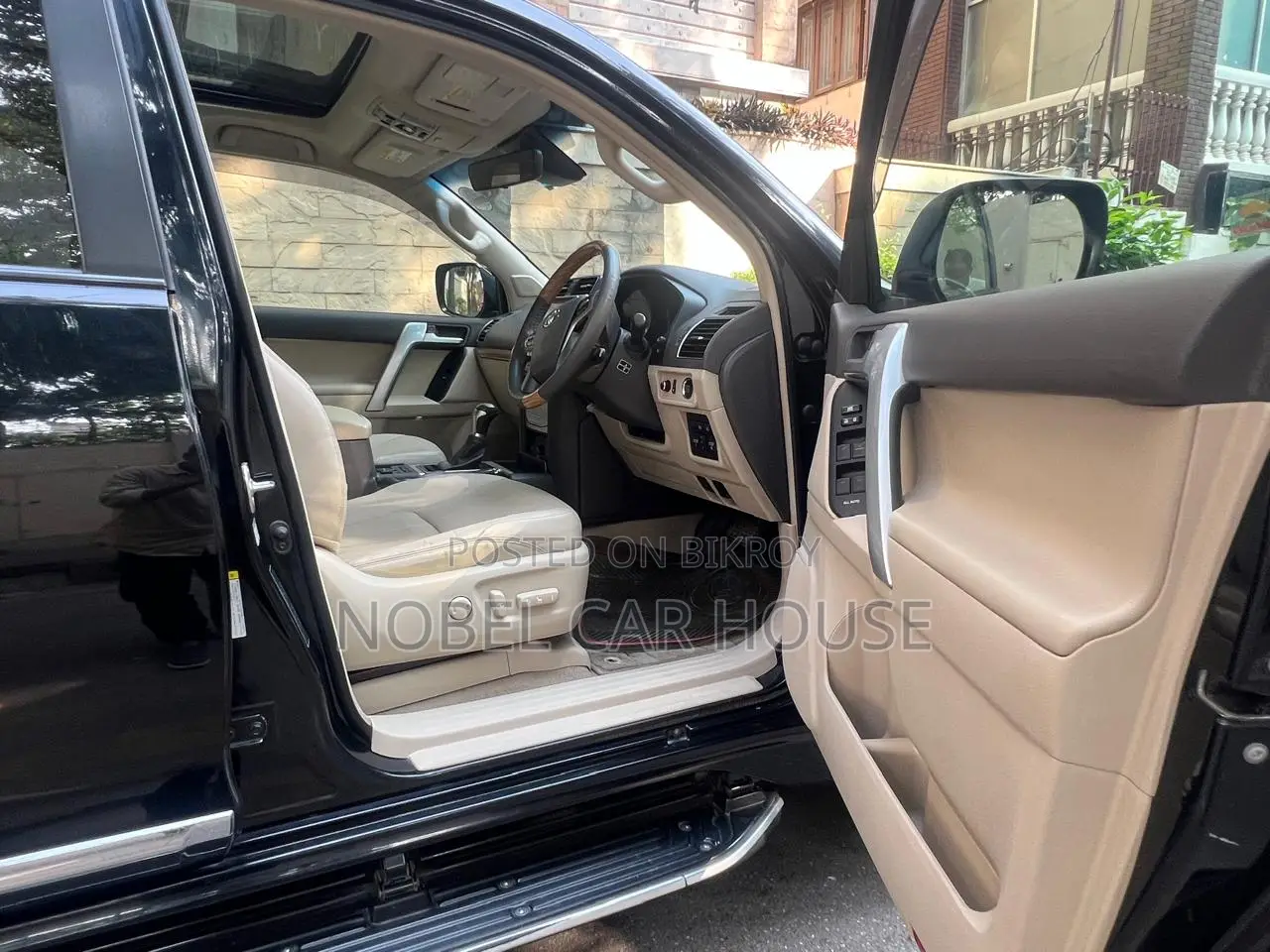 Toyota Land Cruiser Prado 2018 Black