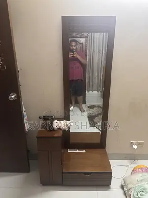 Dressing Table Sell