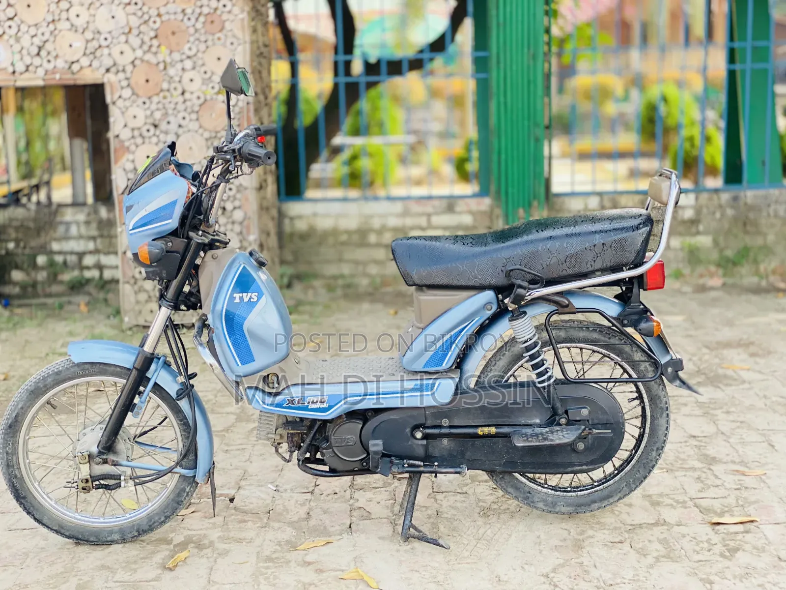 TVS XL 100 Comfort 2023 Beige
