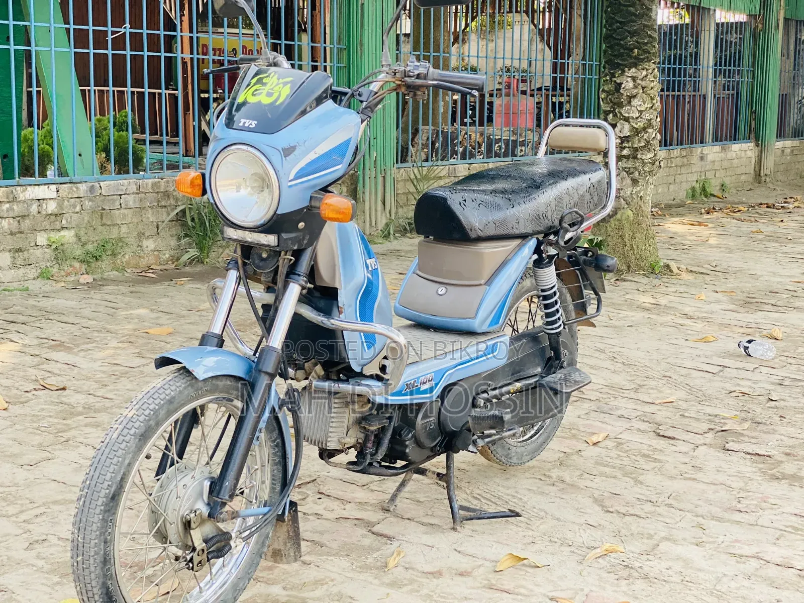 TVS XL 100 Comfort 2023 Beige