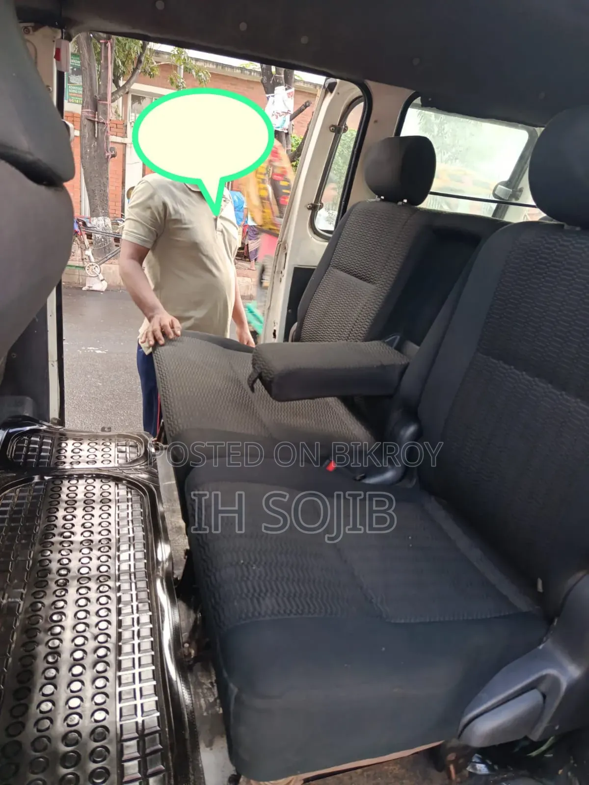 Toyota Noah 2.0 AWD (8 Seater) 2002 White