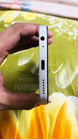 টেকনো স্পার্ক গো ৬৪ জিবি হোয়াইট