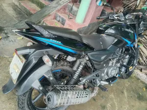 Bajaj Pulsar 150 2022 Black