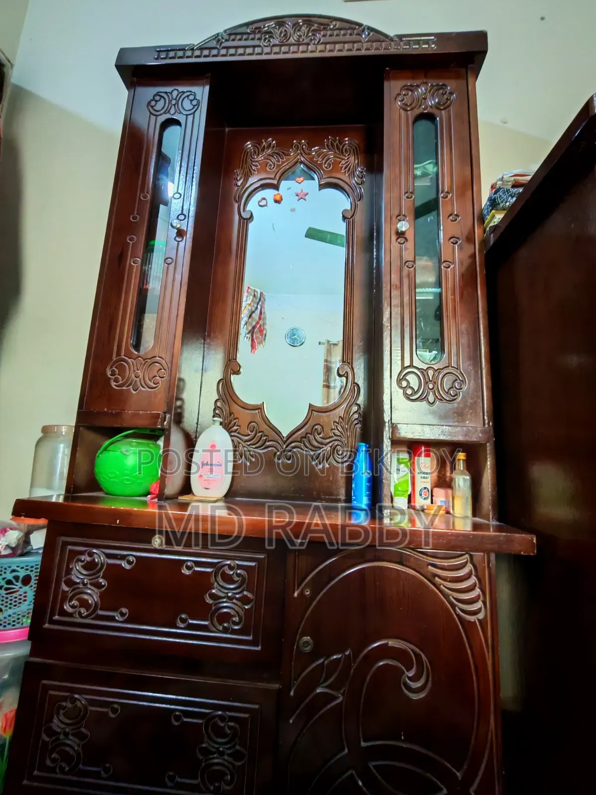 Wood Dressing Table