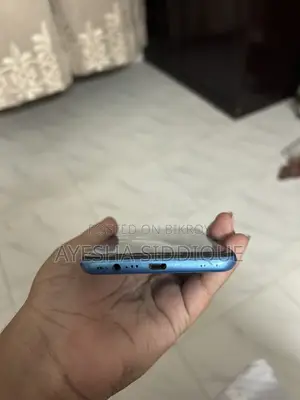 রিয়েলমি সি১১ ২০২১ ৩২ জিবি নীল