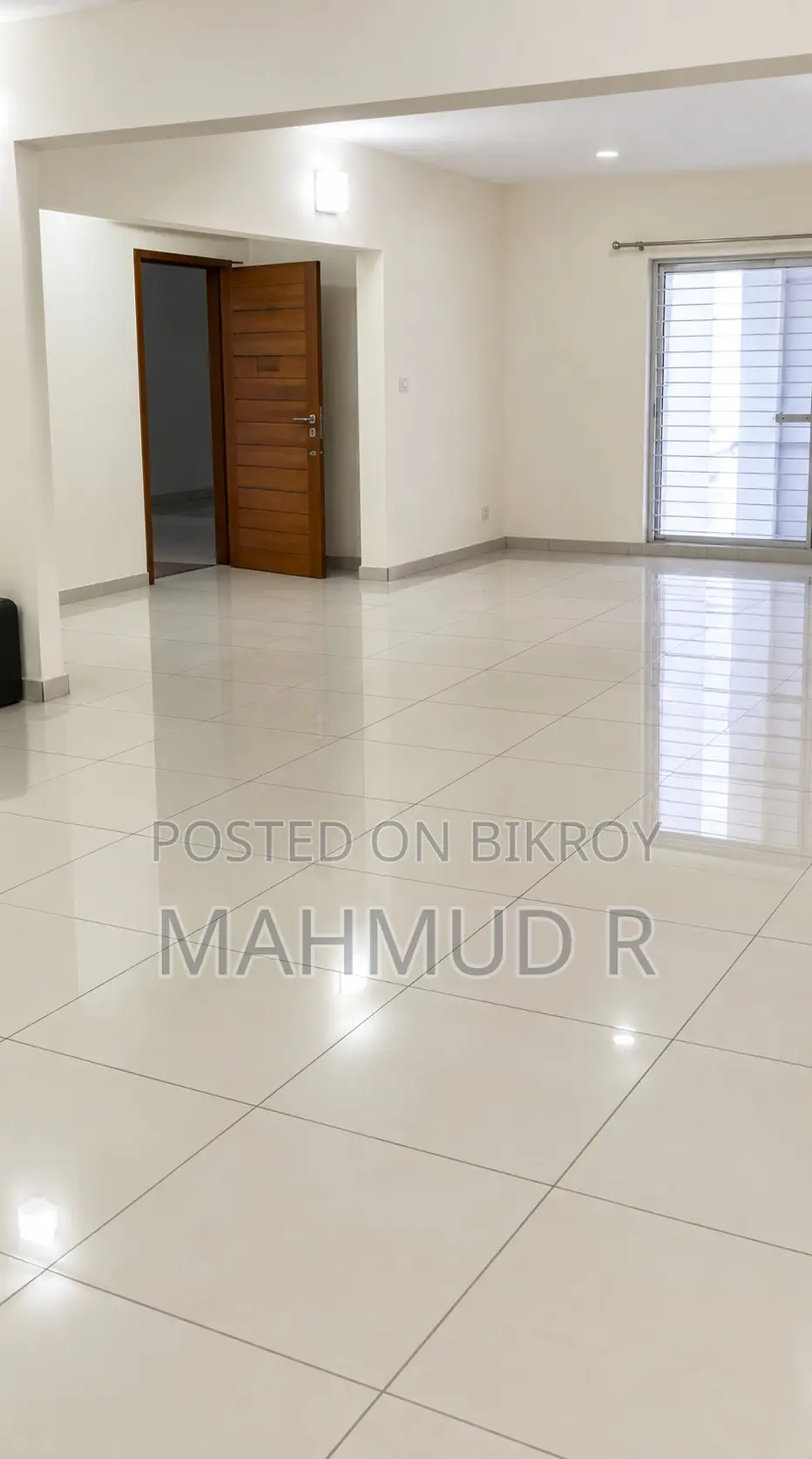 Furnished 3-Bedroom Apartment in Bashundhara City for sale