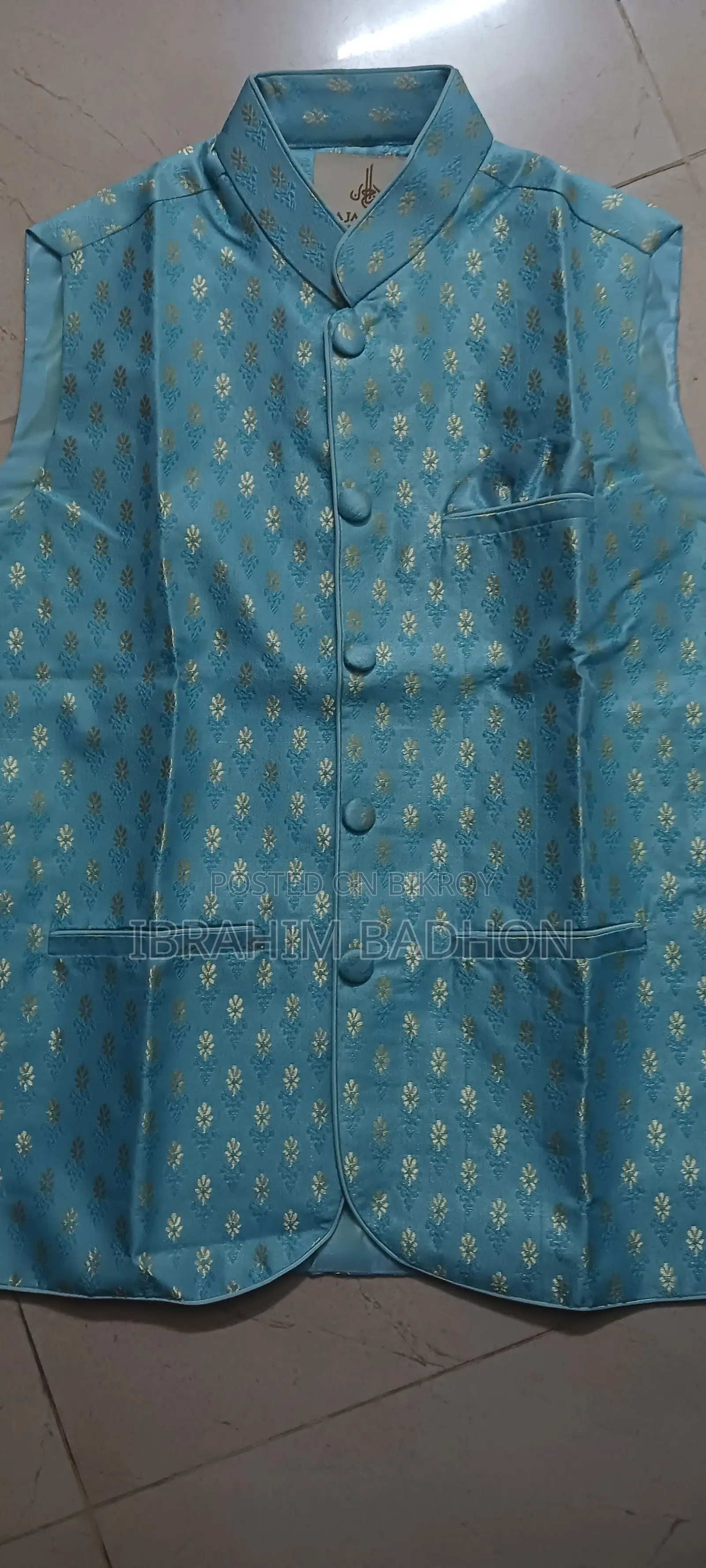 হাফ স্লিভ কোটি
