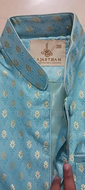 হাফ স্লিভ কোটি