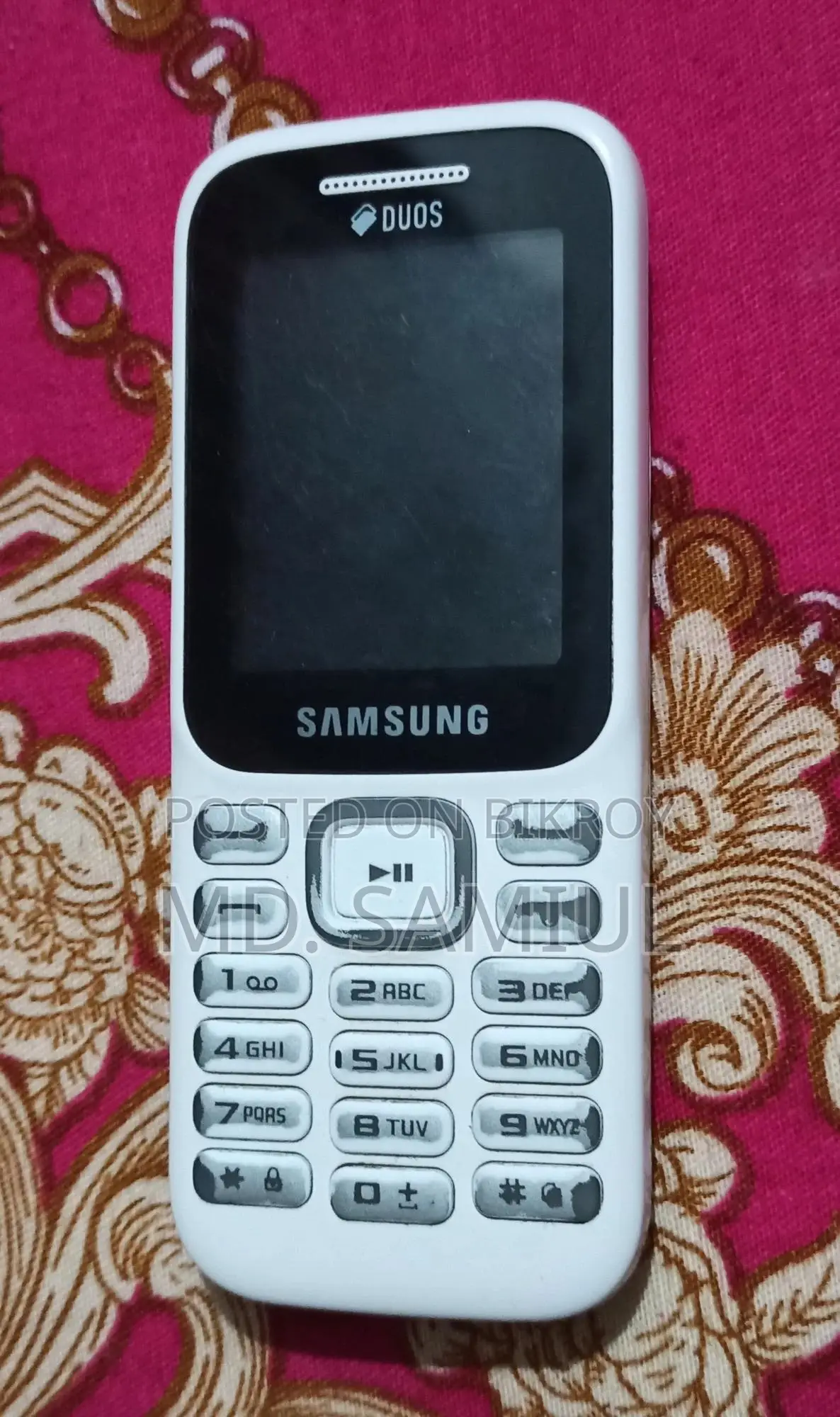 স্যামসাং গুরু মিউজিক ২ সাদা