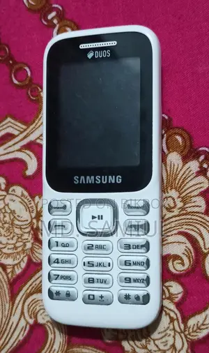 স্যামসাং গুরু মিউজিক ২ সাদা