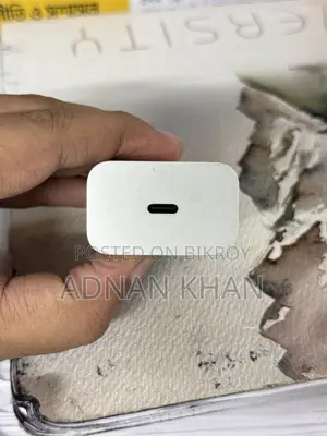 Pixel 30 Watt Adapter