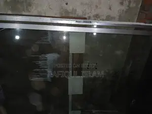 থাই গ্লাস