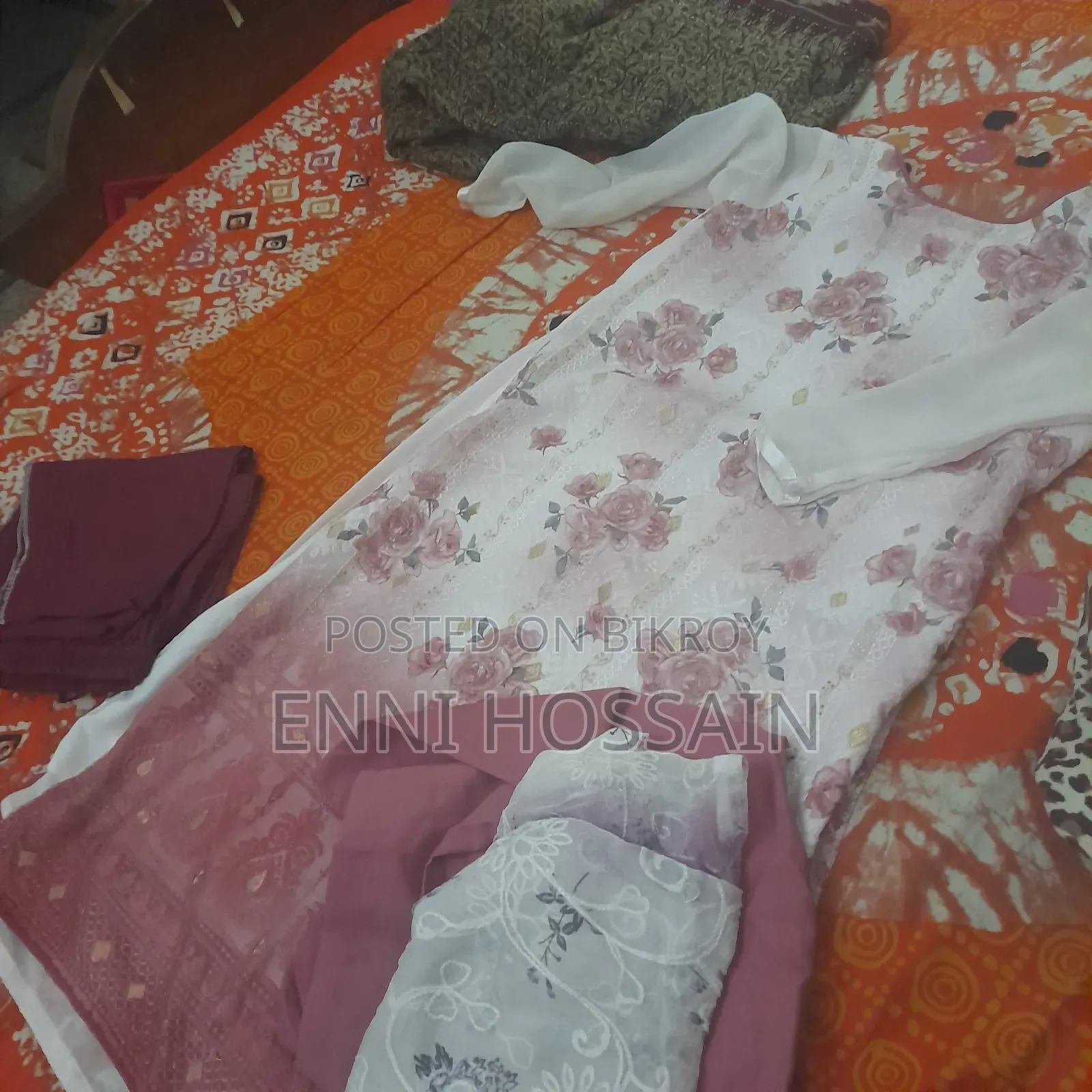 Dress Sell