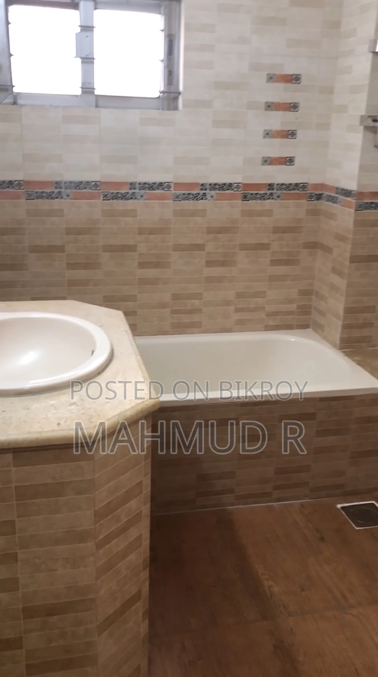 Furnished 3-Bedroom Apartment in Bashundhara City for sale
