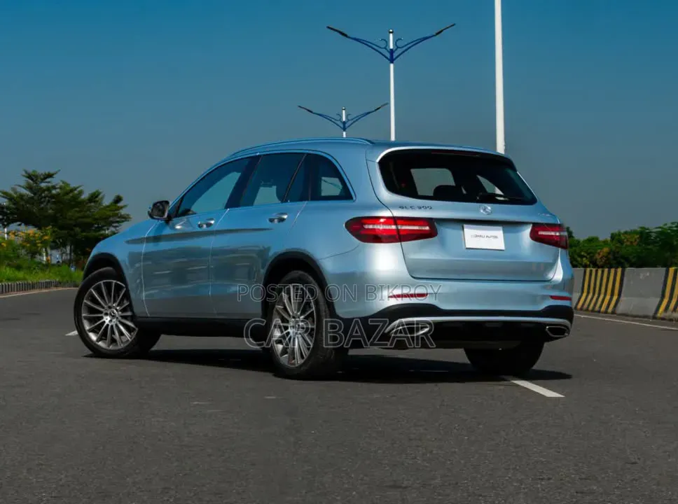 Mercedes-Benz GLC-Class 2017 Silver