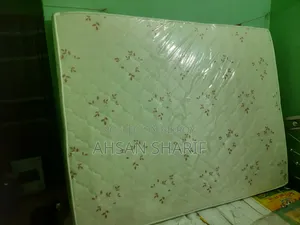 Semi Double Mattress for Sale |