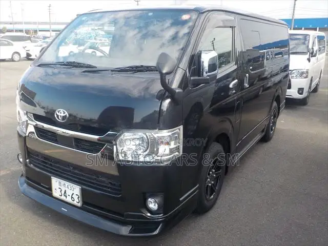 Toyota HiAce 2021 Black