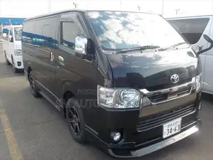 Toyota HiAce 2021 Black