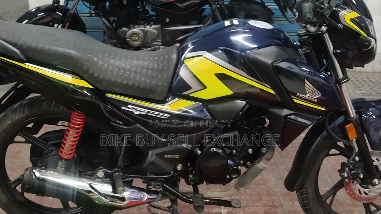 হোন্ডা এসপি ১২৫ ২০২৫ নীল