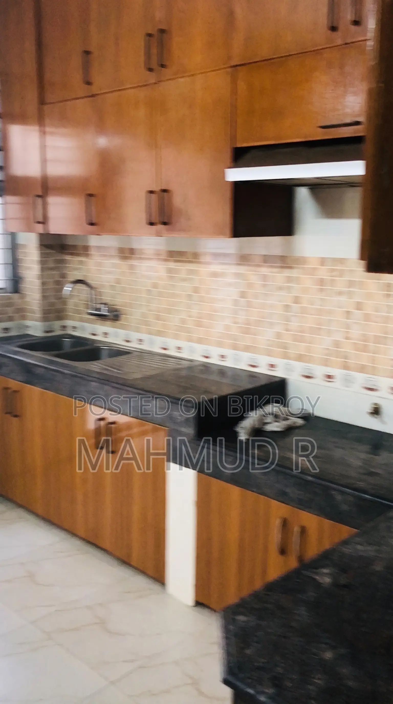 Furnished 3-Bedroom Apartment in Bashundhara City for sale