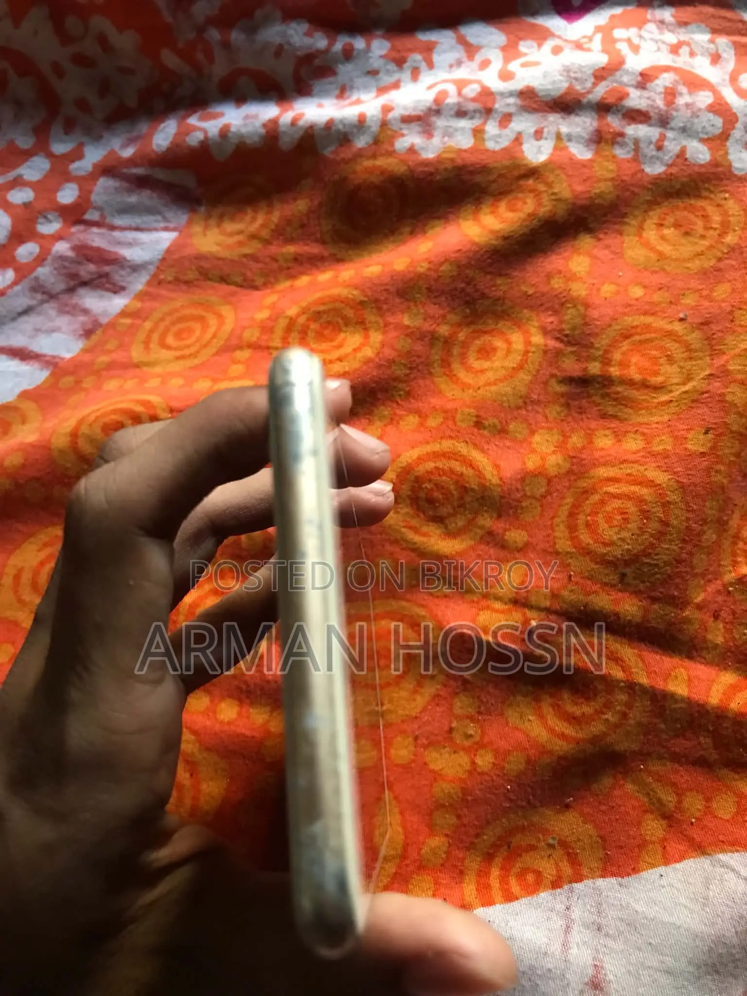 অ্যাপল আইফোন ৬এস প্লাস ৬৪ জিবি হোয়াইট