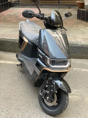 নতুন রিভ্যু এ১২ ২০২৬ কালো