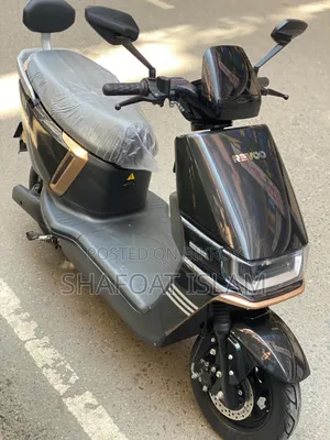 নতুন রিভ্যু এ১২ ২০২৬ কালো
