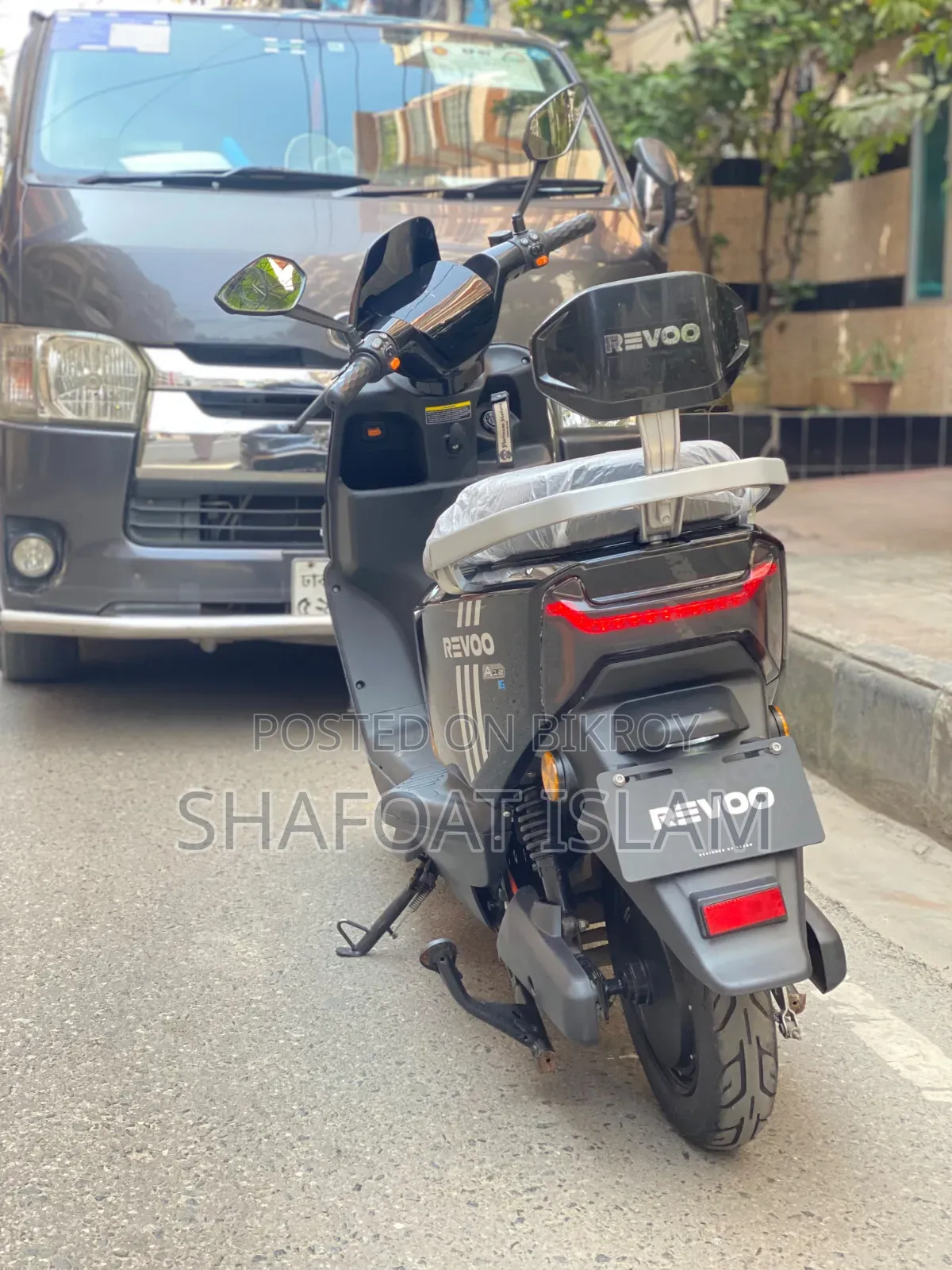 নতুন রিভ্যু এ১২ ২০২৬ কালো