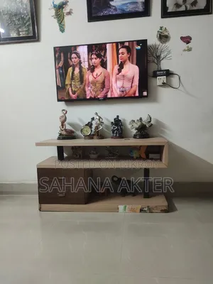 TV Cabinet With Double Drawer