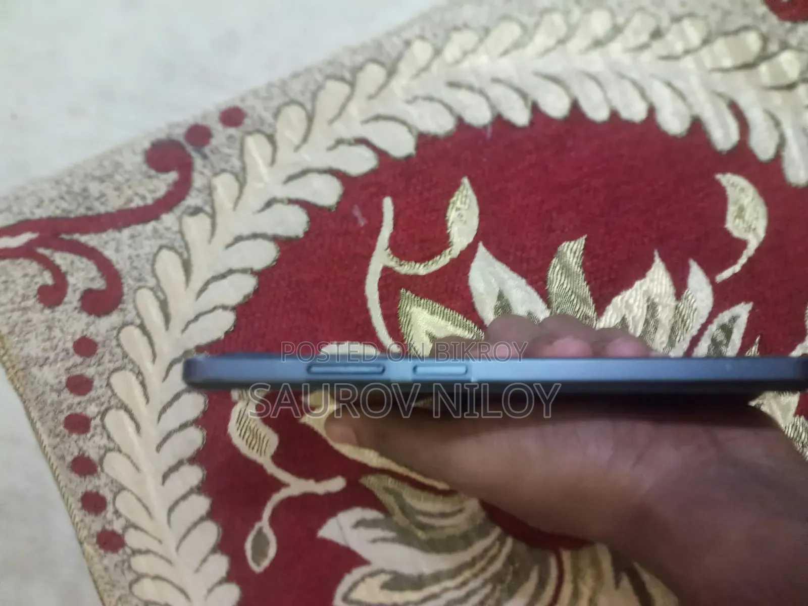 অপ্পো এ৬০ ২৫৬ জিবি