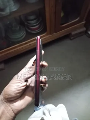 Vivo Y11 32 GB Red