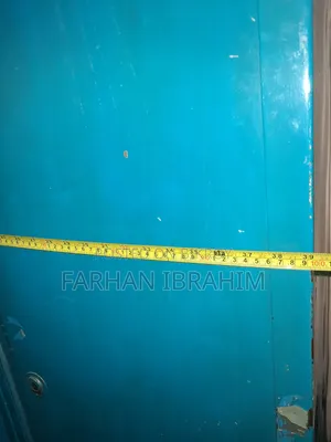 স্টিলের আলমারি