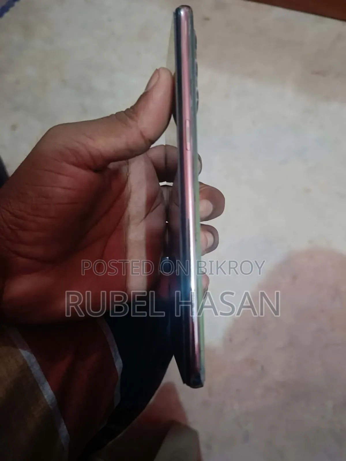 অপ্পো রেনো ৫ ১২৮ জিবি রোজ গোল্ড