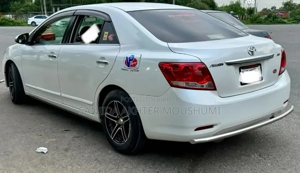 টয়োটা অ্যালিওন ২০১৬ পার্ল