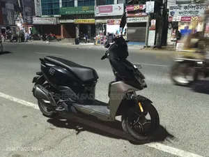 Hero Xoom 110 Xtec 2025 Black